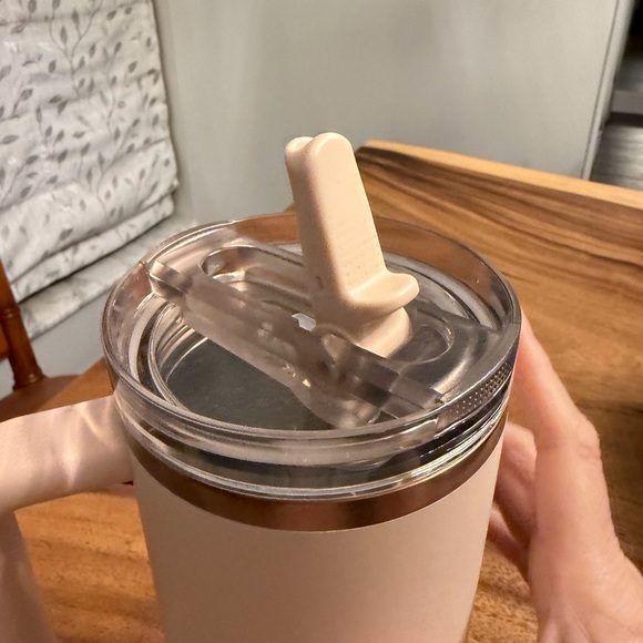 Stanley Cheers and Cheer Quencher Protour Tumbler with Handle - Picture 4 of 5